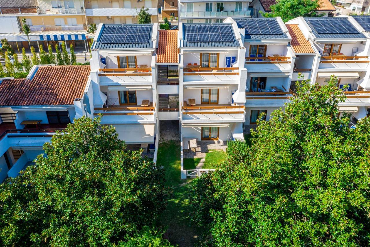 Villaggio Los Nidos Lignano Sabbiadoro Exterior foto